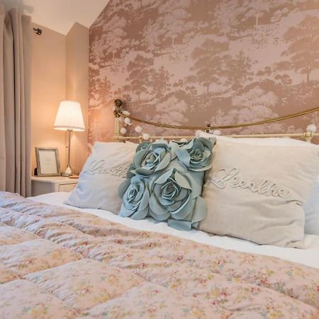 Saxon Cottage, Friston Bagian luar foto
