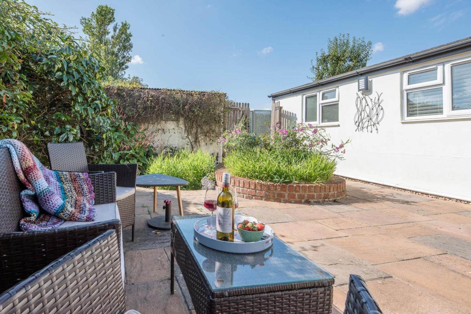 Saxon Cottage, Friston Bagian luar foto