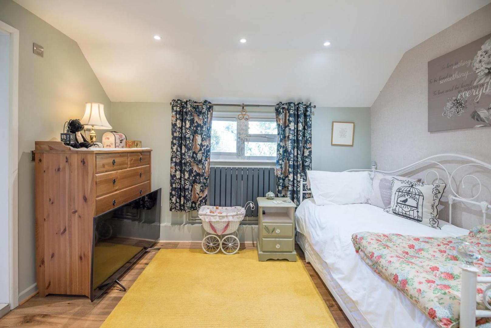 Saxon Cottage, Friston Bagian luar foto