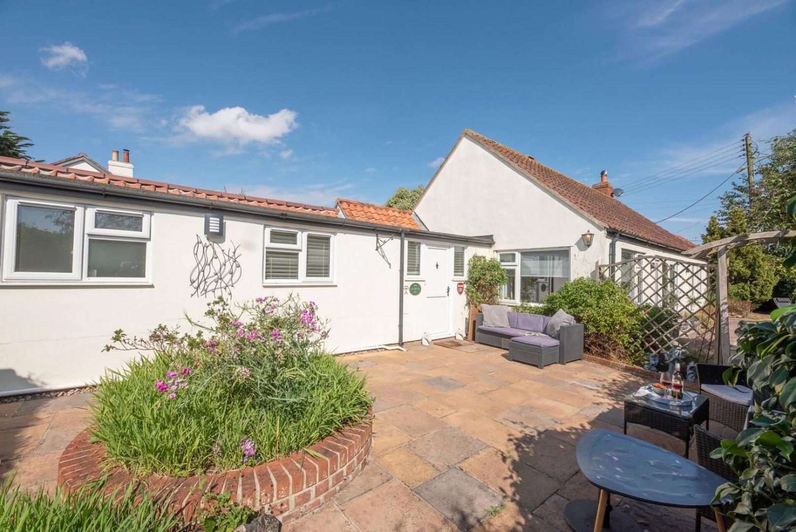 Saxon Cottage, Friston Bagian luar foto
